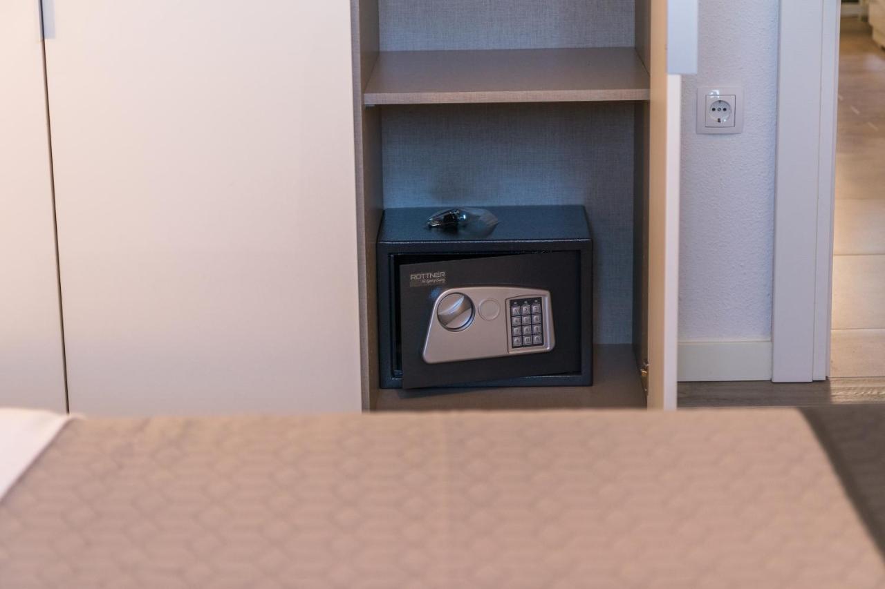 New Apartment Near Sea With 3 Bedrooms And 2 Bathrooms 普拉 外观 照片